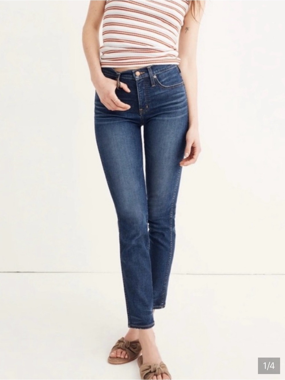 Classic High-Rise Slim straight Jeans in Dark Blue - Women
